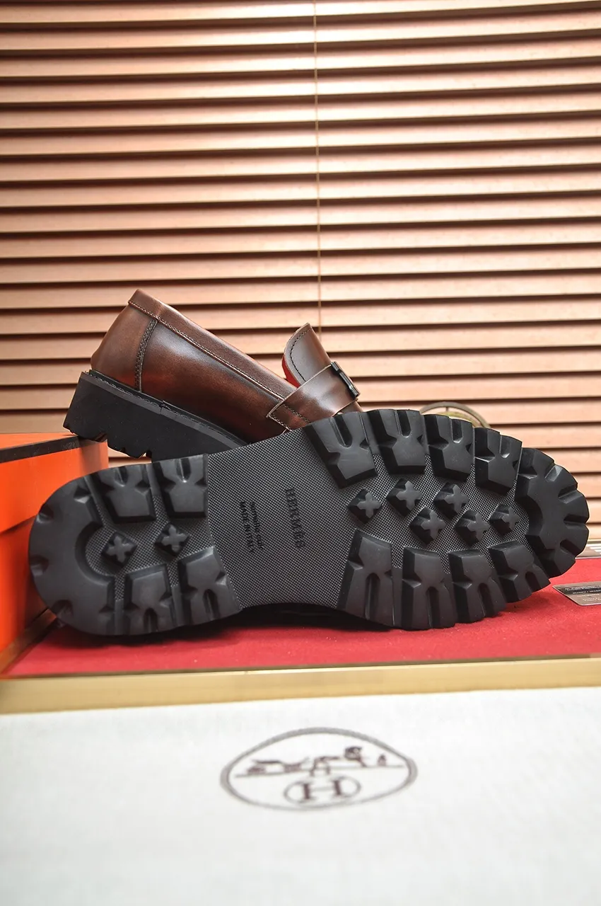 Men's Men's Shoes💰560💶[[HERMES]] (High-end Niuli) New 🍀 HERMES - top version of Ferragamo's classic casual leather shoes! Made of imported original cowhide, the inner top layer is comfortable cowhide lining! Original wear-resistant rubber outsole! High quality products! Code number 38-45 (45 customized)